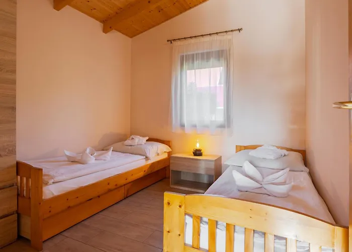 Hullam Nyaralo Appartement