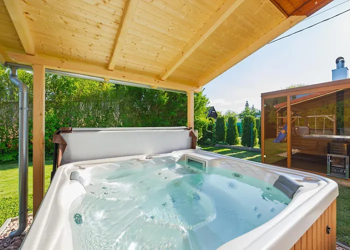 Hullam Nyaralo Appartement *